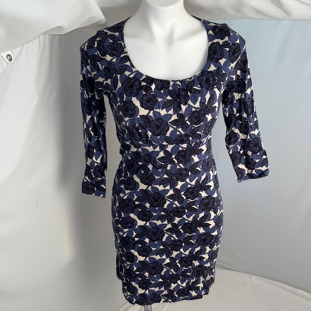 Boden blue floral empire waist knit dress 6